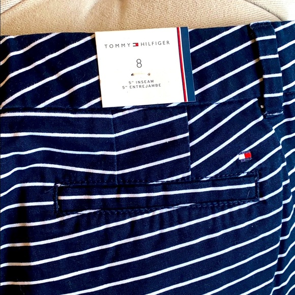 Tommy Hilfiger short shorts - NWT - size 8 - Picture 5 of 7